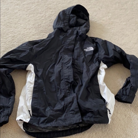The North Face Jackets & Blazers - North Face women’s small spring jacket black white